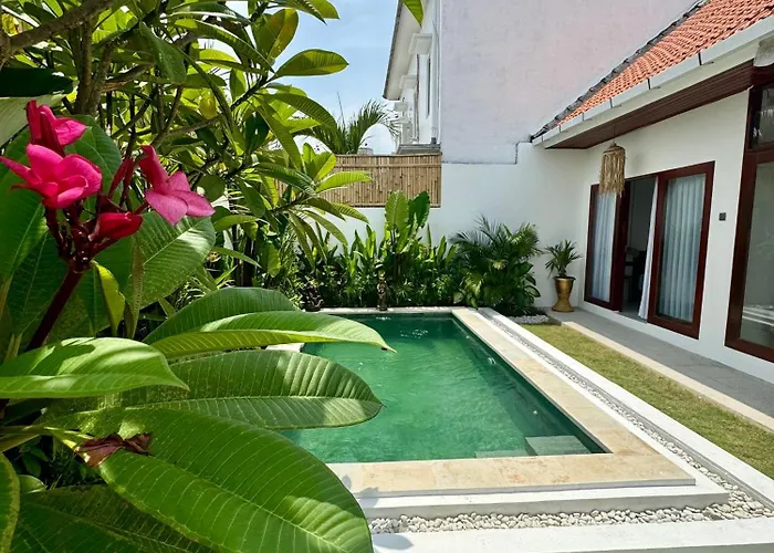 Licia Villa Canggu